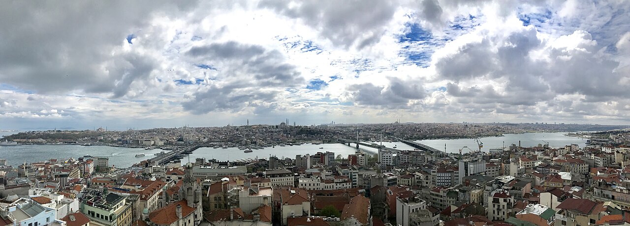 Panoramic view of Istanbul from Galata Tower
