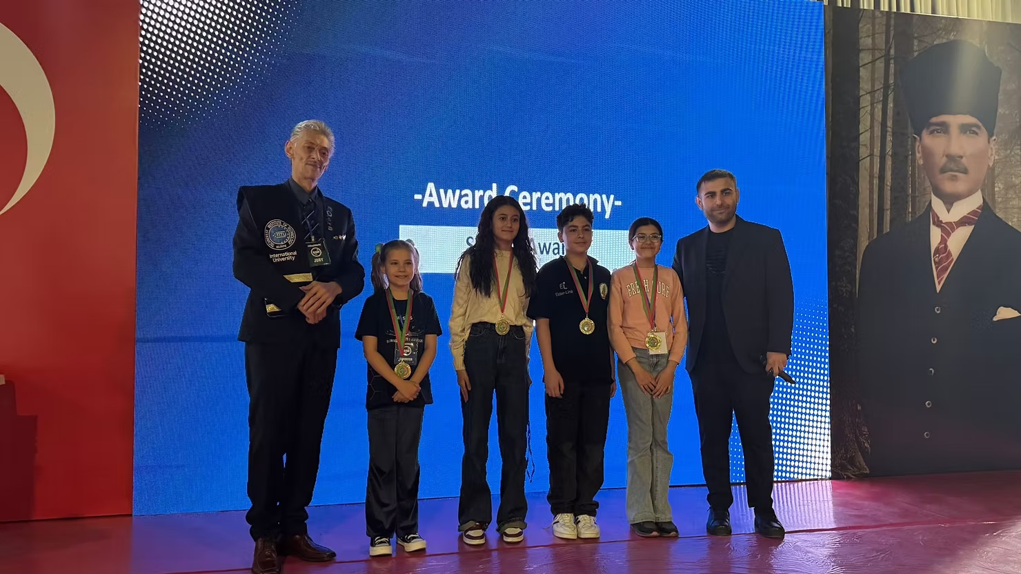 Young medal winners at the 1 IDEA 1 WORLD award ceremony